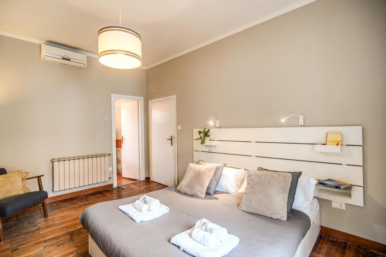 Rr Apartments San Giovanni Рим Екстер'єр фото