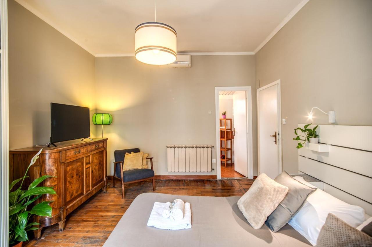 Rr Apartments San Giovanni Рим Екстер'єр фото