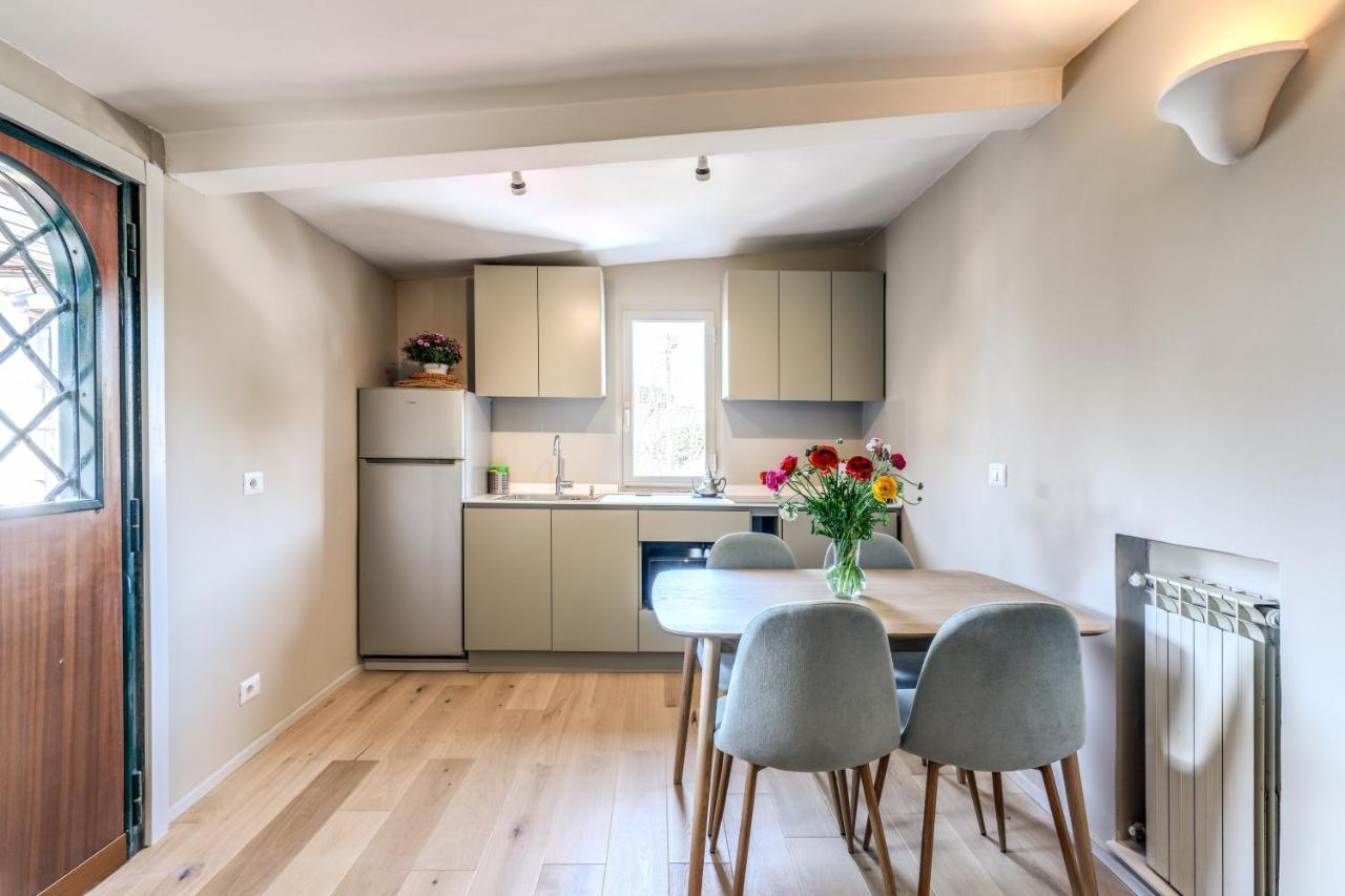 Rr Apartments San Giovanni Рим Екстер'єр фото