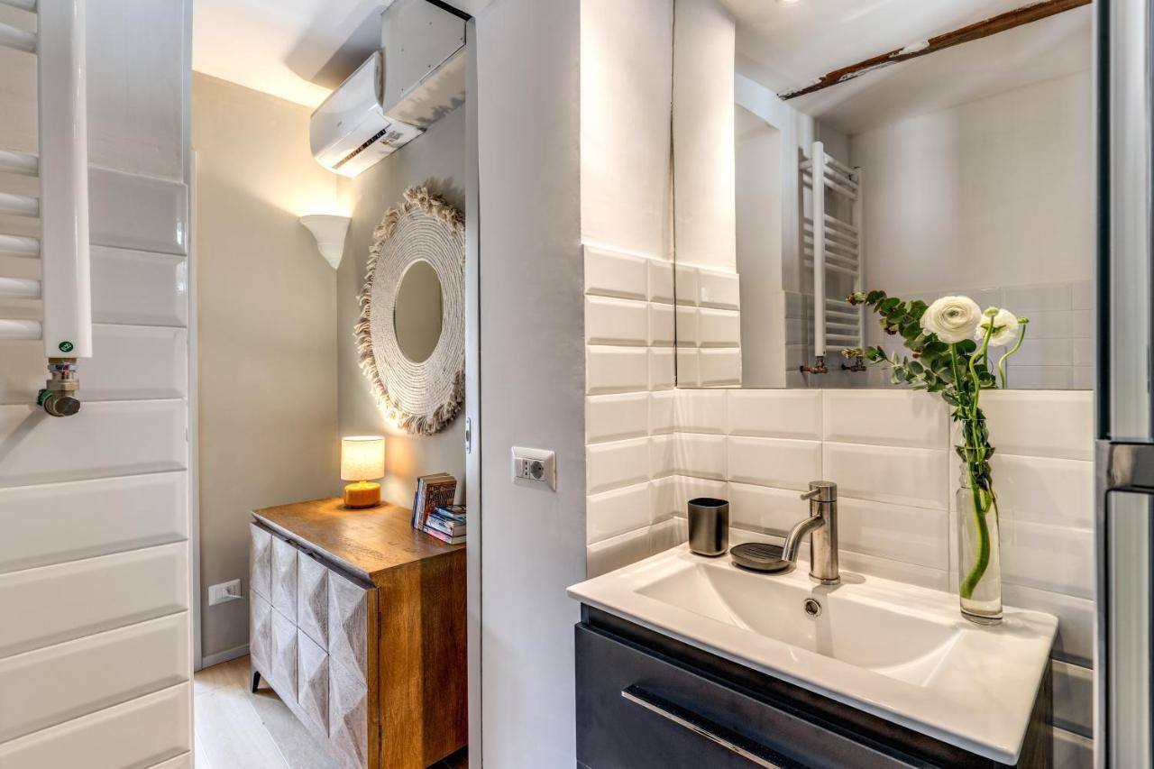 Rr Apartments San Giovanni Рим Екстер'єр фото